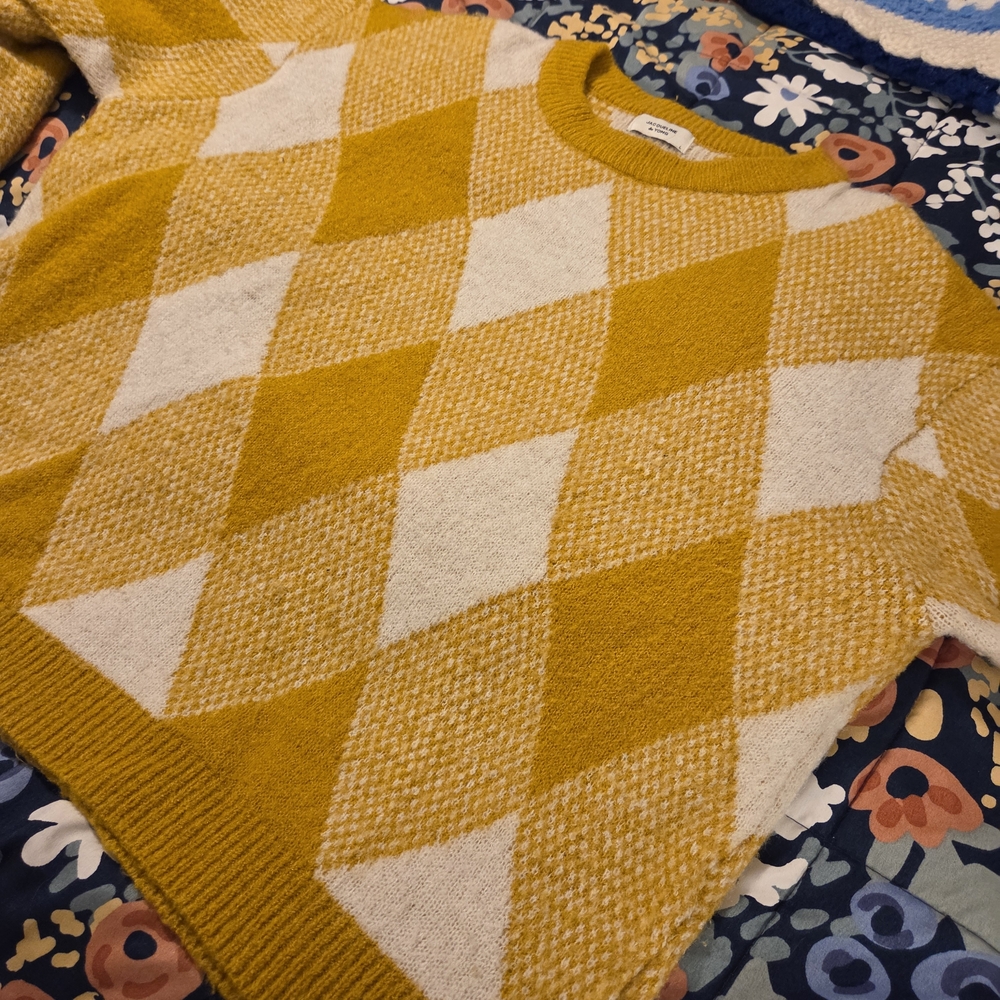 Jacqueline de Yong Mustard Yellow and Cream Sweater - Picture 4 of 11